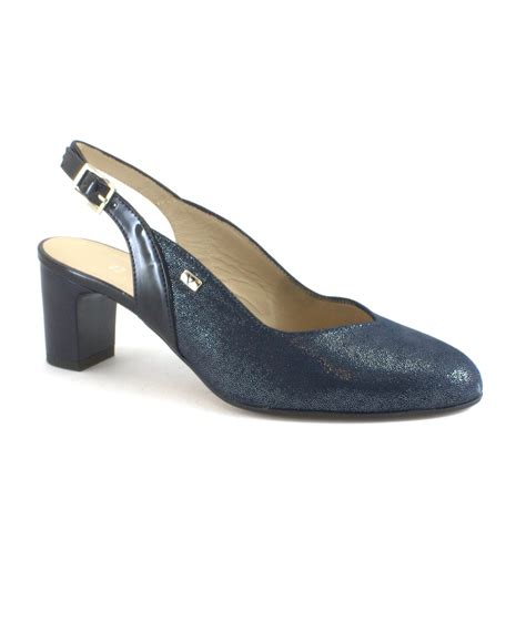 scarpe chanel valleverde blu scura|Chanel Valleverde 28240 elegante blu tacco 6,5 cm Made in Italy.